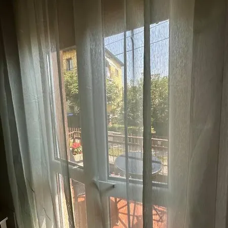 Dolce Garden - Private Parking, Self Check In Apartmán