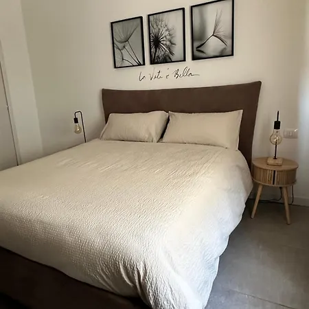 Dolce Garden - Private Parking, Self Check In Apartmán *